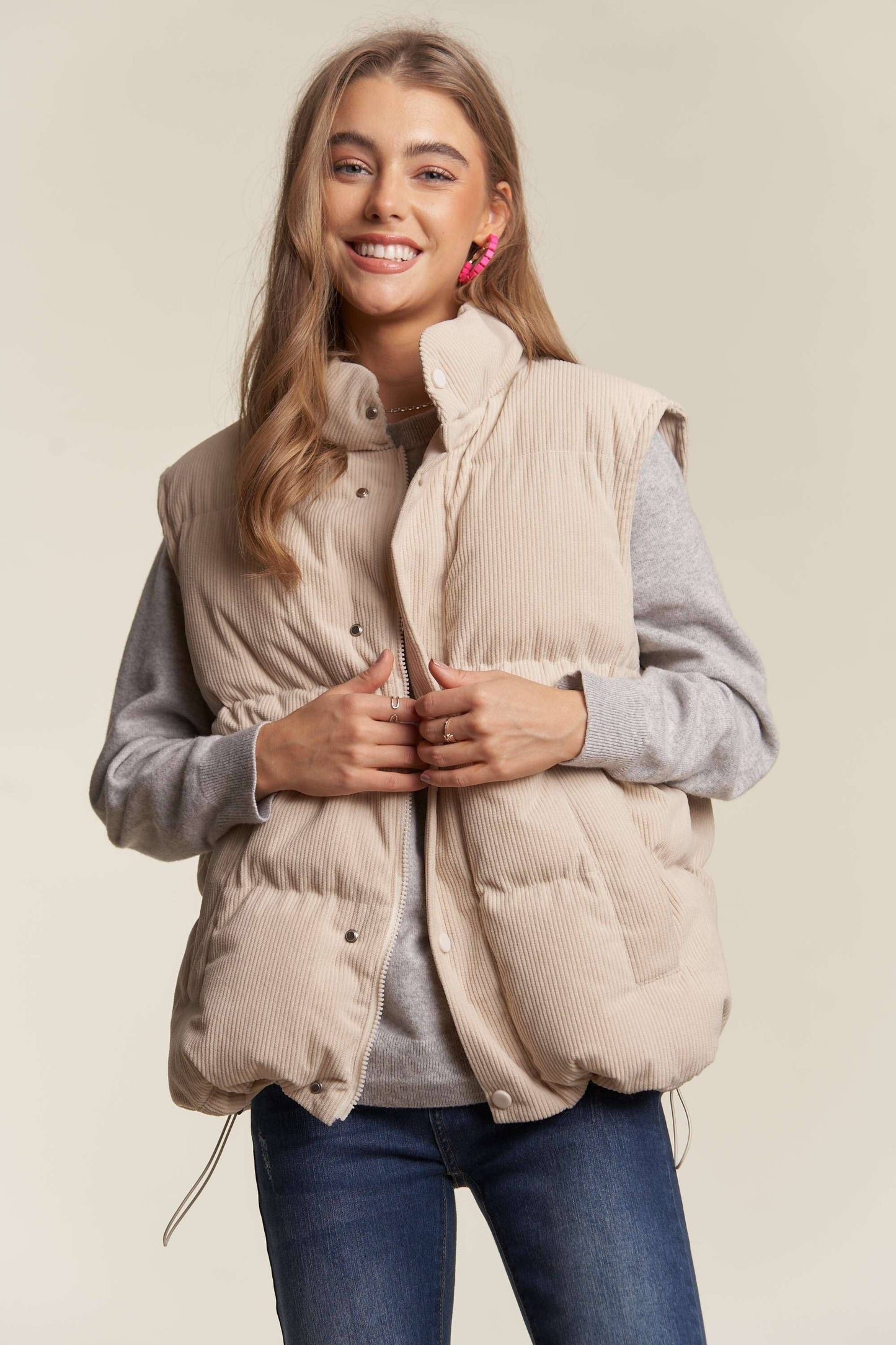 BUTTON DOWN CORDUROY PUFF VEST