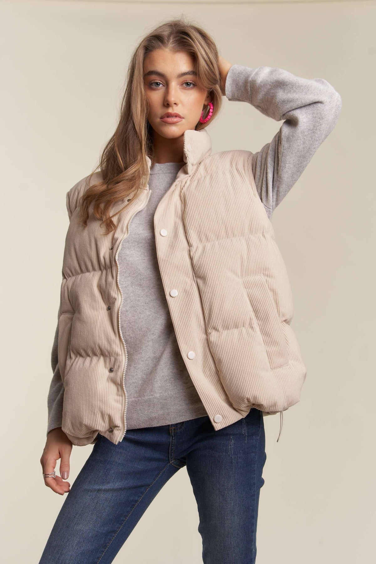 BUTTON DOWN CORDUROY PUFF VEST