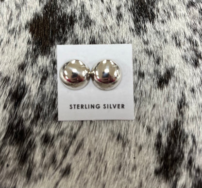 Sterling silver studs - Wines'Designs