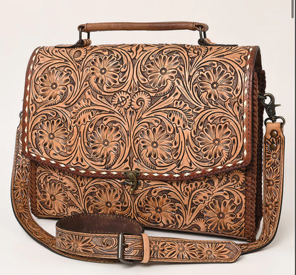 Fully tooled leather purse - Wines'Designs