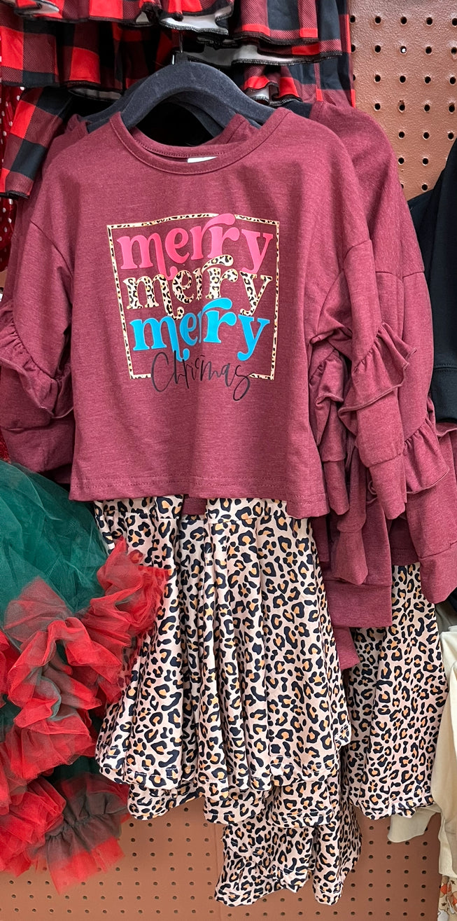 Merry Christmas top with leopard bells - Wines'Designs