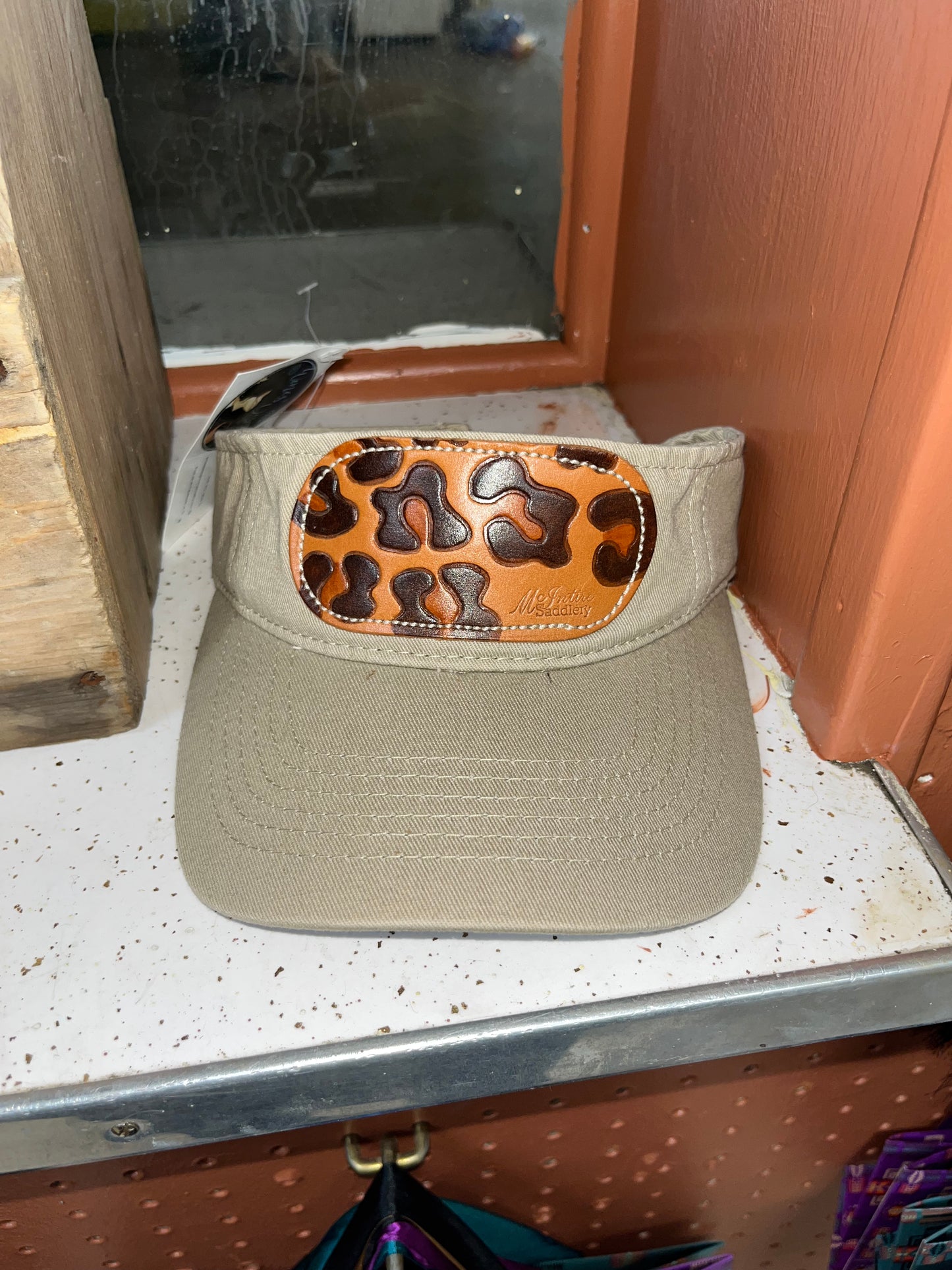 LEOPARD VISOR - Wines'Designs