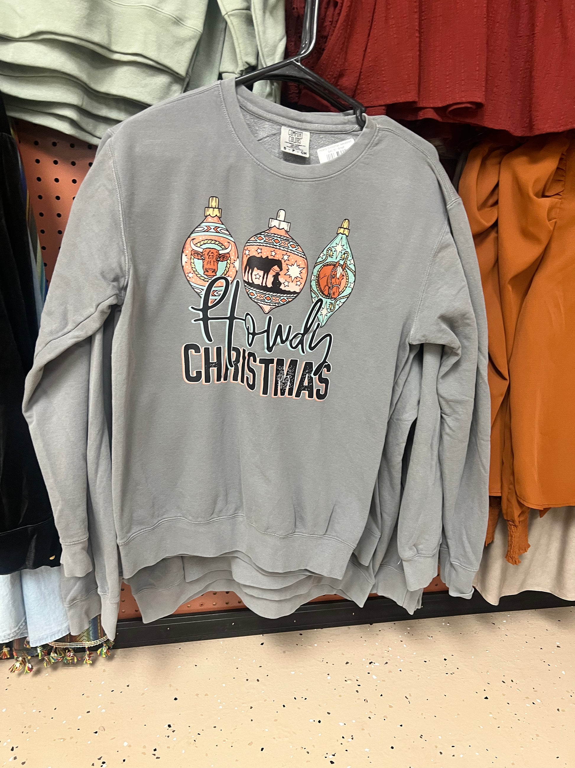 Howdy Christmas sweatshirt - Wines'Designs