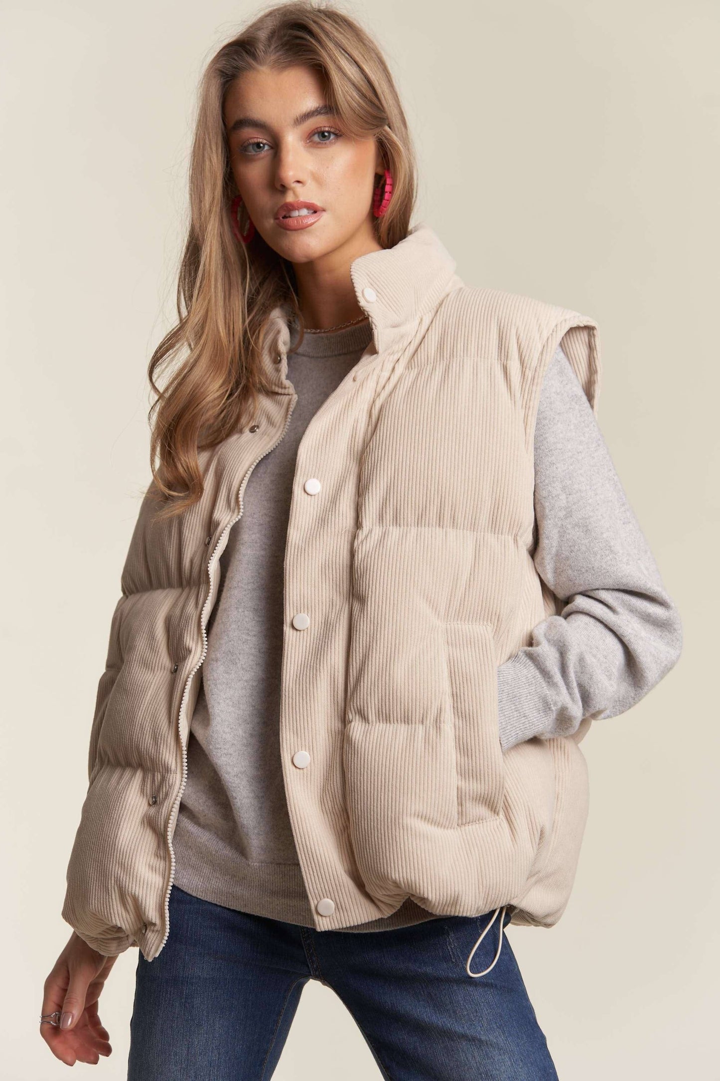 BUTTON DOWN CORDUROY PUFF VEST