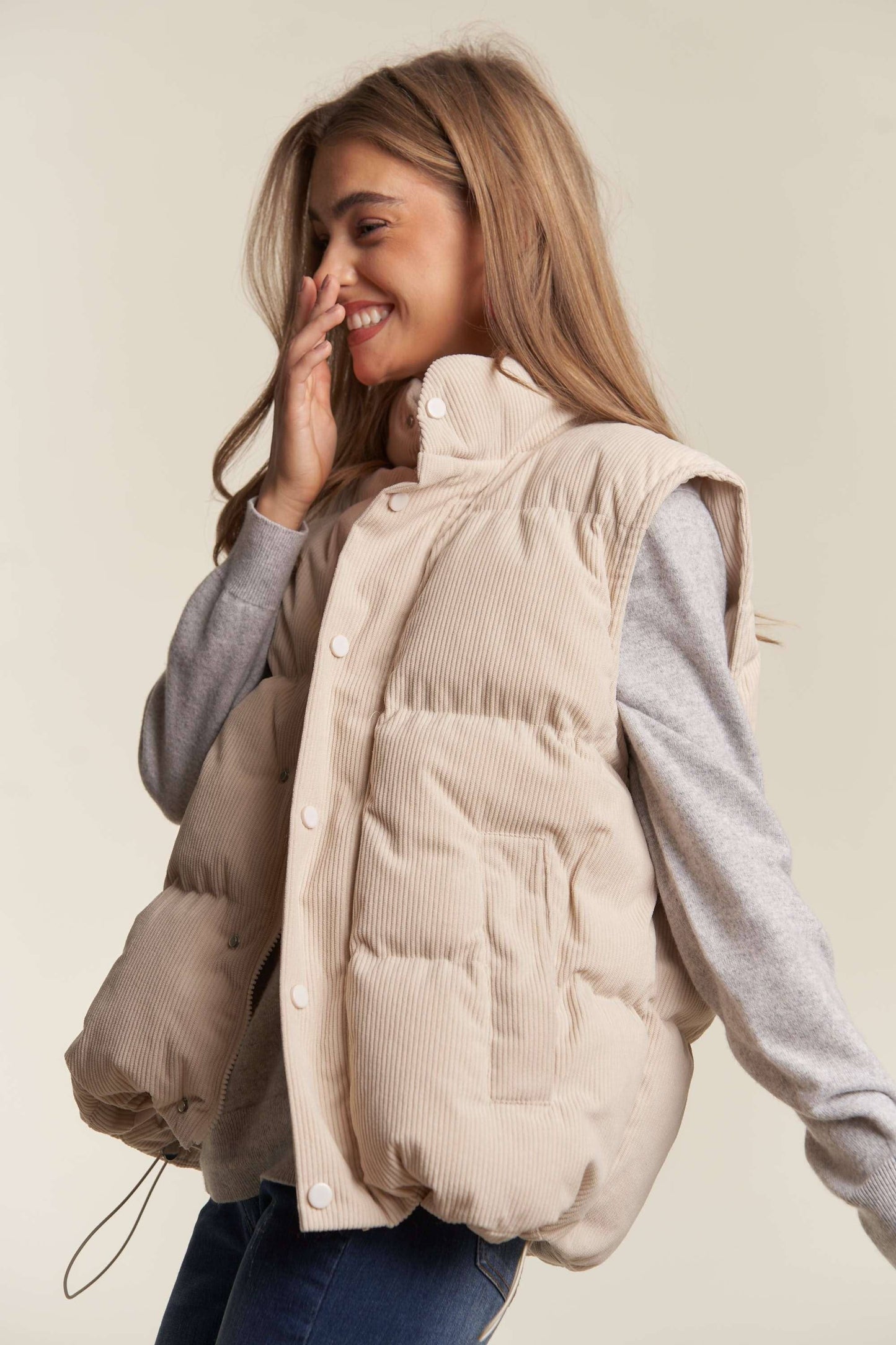 BUTTON DOWN CORDUROY PUFF VEST