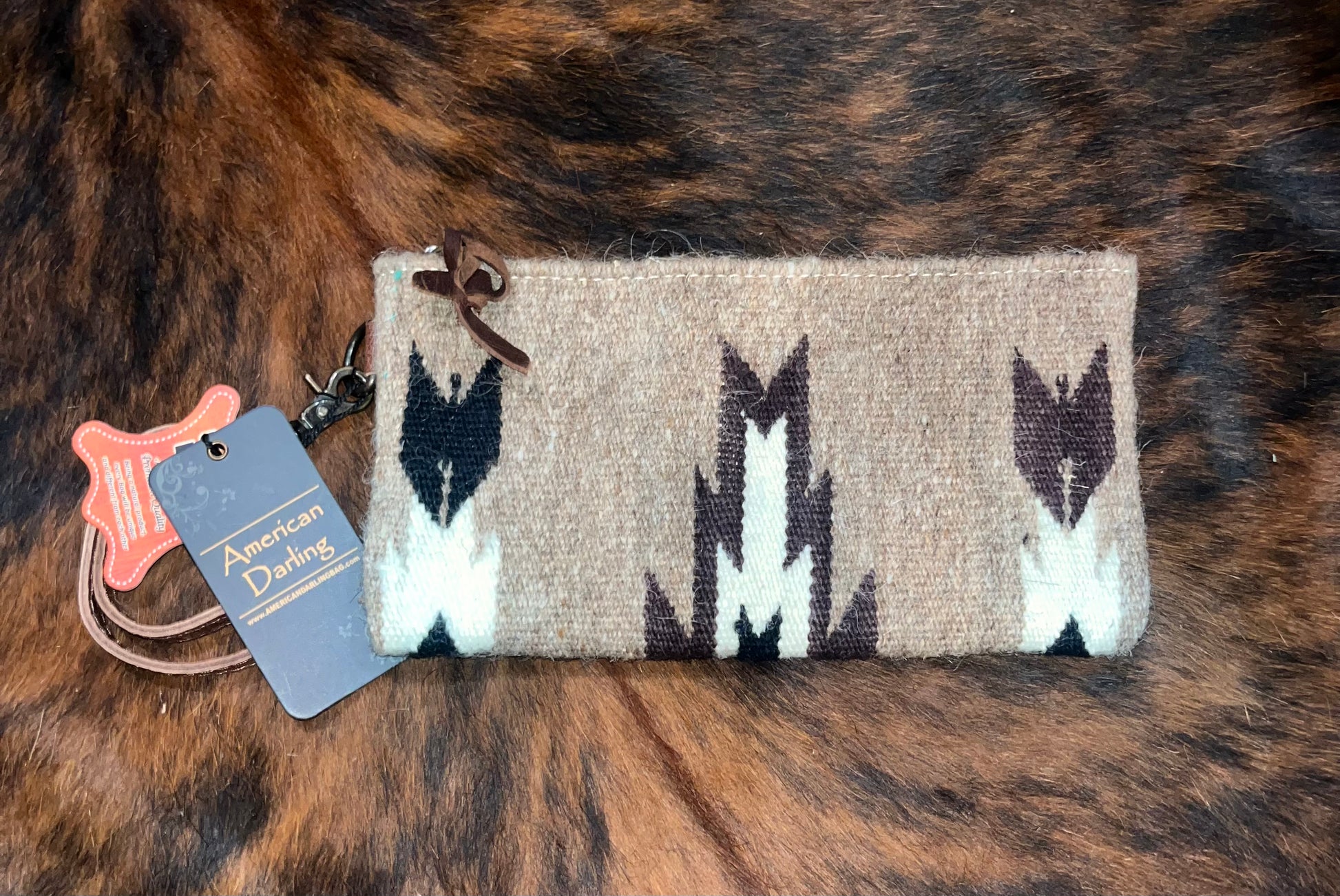 Neutral saddle blanket wristlet - Wines'Designs