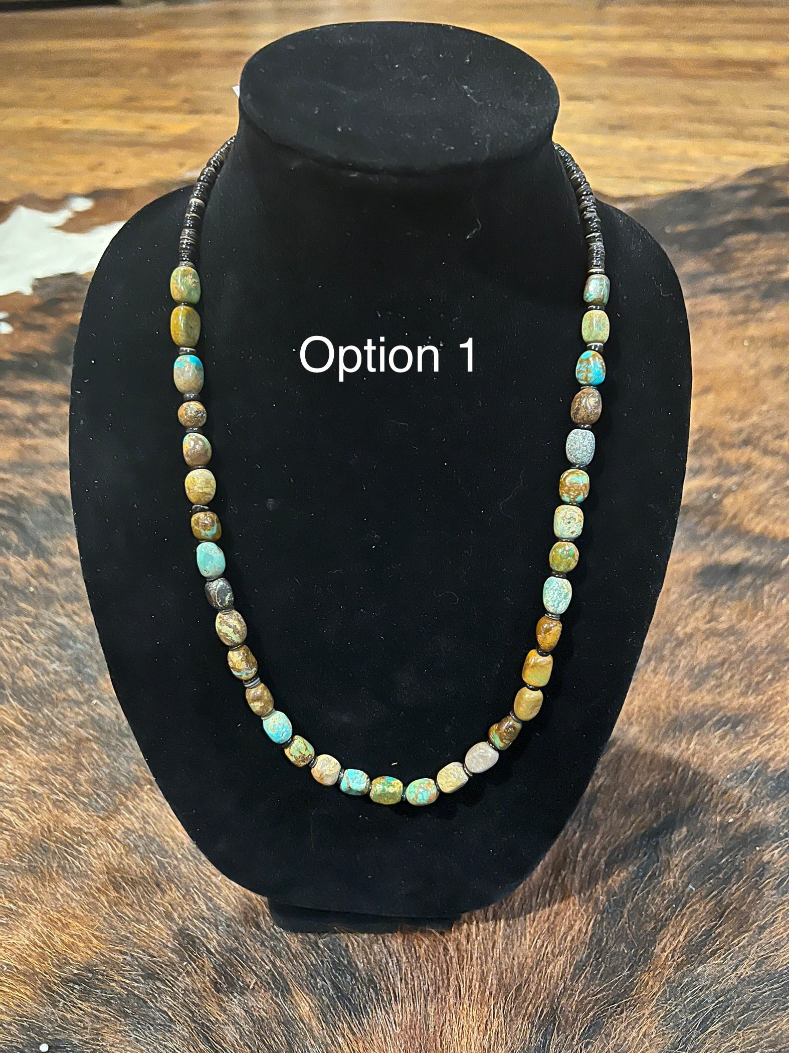 Authentic turquoise bead necklace - Wines'Designs